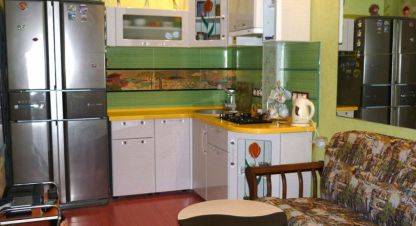 Продам квартиру 3-х комнатную с общей площадью 64.1м2, 8/9 эт., на улице Им  репина ул, Краснооктябрьский район, г. Волгоград, Волгоградская обл., Россия, агентство Агентство недвижимости Партнёр. Фотография №1