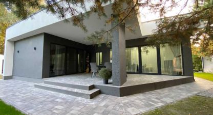 Купить дом 4-х комнатную, 200 кв. м. Фотография №1 Продам дом 4-х комнатный с общей площадью 200м2, на улице Юности, г. Гнедин, Киевская обл., Украина, агентство Aspo.biz. Фотография №1