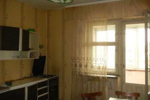 Продам квартиру 3-х комнатную с общей площадью 97м2, 8/9 эт., на улице Грушевського, г. Бровары , Киевская обл., Украина, агентство Aspo.biz