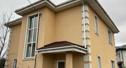 Продам дом 3-х комнатный с общей площадью 115м2, на улице Оксамитова, г. Софиевская Борщаговка , Киевская обл., Украина, агентство Aspo.biz. Фотография №1