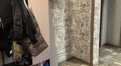 Продам квартиру 3-х комнатную с общей площадью 60.8м2, 4/5 эт., на улице Молодежная, Правый берег район, г. Усть-Илимск, Иркутская обл., Россия, агентство Агентство Недвижимости ЖФ-Илим. Фотография №1