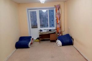 Продам квартиру 1 комнатную с общей площадью 36м2, 3/5 эт., на улице Интернационалистов, Правый берег район, г. Усть-Илимск, Иркутская обл., Россия, агентство Агентство Недвижимости "ЖФ-Илим"