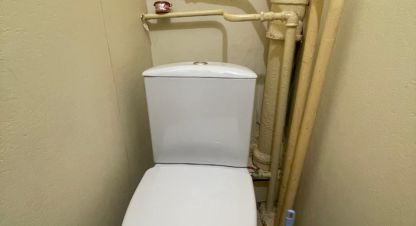 Купить 2-х комнатную квартиру на улице Героев труда г. Усть-Илимск. Фотография №4