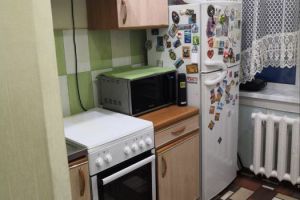 Продам квартиру 1 комнатную с общей площадью 27.3м2, 2/5 эт., на улице Героев труда, Правый берег район, г. Усть-Илимск, Иркутская обл., Россия, агентство Агентство Недвижимости "ЖФ-Илим"