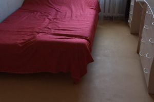 Продам квартиру 2-х комнатную с общей площадью 43.7м2, 5/5 эт., на улице Братское шоссе, Левый берег район, г. Усть-Илимск, Иркутская обл., Россия, агентство Агентство Недвижимости "ЖФ-Илим"