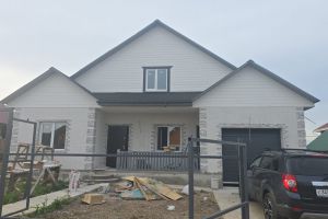 Продам дом 3-х комнатный с общей площадью 140м2, на улице Ипатова романа, Качугский (якутский) тракт район, г. Карлук, Иркутская обл., Россия, агентство Агентство Недвижимости "ЖФ-Илим"