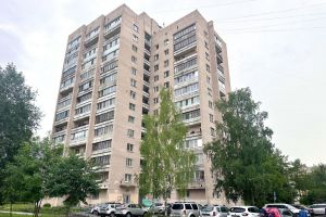 Продам квартиру 2-х комнатную с общей площадью 46.5м2, 1/14 эт., на улице Трудящихся, Колпинский район, г. Колпино, Санкт-Петербург, Россия, агентство Bridge Estate 