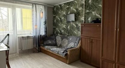 Продам квартиру 1 комнатную с общей площадью 31м2, 4/6 эт., на улице Калинина, Северо-западный район, г. Таганрог, Ростовская обл., Россия, агентство агентство недвижимости Мир Жилья . Фотография №1