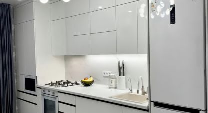 Купить 2-х комнатную квартиру на улице Чехова г. Таганрог. Фотография №4