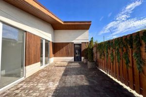 Продам дом 4-х комнатный с общей площадью 116м2, Центральный район, г. Таганрог, Ростовская обл., Россия, агентство агентство недвижимости "Мир Жилья" 