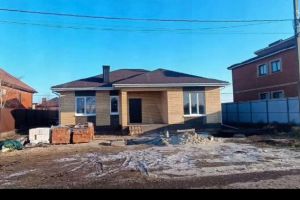 Продам дом 4-х комнатный с общей площадью 124м2, на улице Варданяна, Северо-западный район, г. Таганрог, Ростовская обл., Россия, агентство агентство недвижимости "Мир Жилья" 