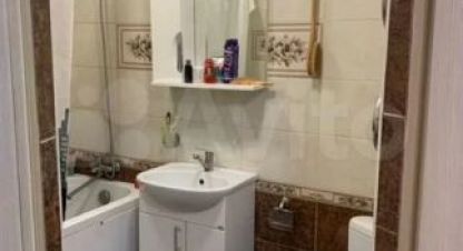 Купить квартиру 3-х комнатную, 57 кв. м., Россия, г. Таганрог. Фотография №9