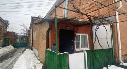 Продам квартиру 2-х комнатную с общей площадью 31.1м2, 1/1 эт., на улице Александровская, Центральный район, г. Таганрог, Ростовская обл., Россия, агентство агентство недвижимости Мир Жилья . Фотография №1