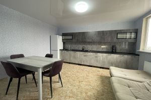 Продам дом 4-х комнатный с общей площадью 116м2, г. Средняя ахтуба рп, Волгоградская обл., Россия, агентство Живем Дома