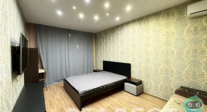 Снять квартиру 2-х комнатную, 60 кв. м. Фотография №1 Сдам квартиру 2-х комнатную с общей площадью 60м2, 8/24 эт., на улице Им героя яцкова и в, Прикубанский район, г. Краснодар, Краснодарский край, Россия, агентство Реал недвижимость. Фотография №1