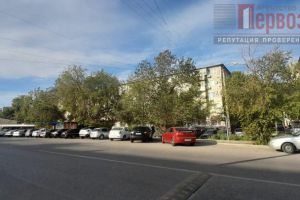 Продам торговое помещение с общей площадью 101.4м2, на улице Сун ят-сена, г. Астрахань, Астраханская обл., Россия, агентство Первоздание