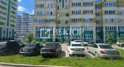 Продам квартиру 2-х комнатную с общей площадью 88м2, 2/7 эт., на улице Микро самоцветы, Октябрьский район, г. Иваново, Ивановская обл., Россия, агентство Вектор. Фотография №1