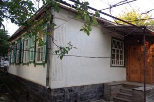 Продам дом 3-х комнатный с общей площадью 80м2, на улице Глинки, Горняцкий микро район, г. Ростов-на-Дону, Ростовская обл., Россия, агентство АН Эксперт