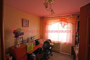 Продам квартиру 4-х комнатную с общей площадью 86.9м2, 1/10 эт., на улице 6-й мкр, Черновский район, г. Чита, Забайкальский край, Россия, агентство Агентство "Мир Недвижимости"