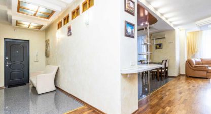 Купить квартиру 3-х комнатную, 119.1 кв. м., Россия, г. Сургут. Фотография №10