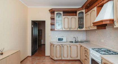 Купить 2-х комнатную квартиру на улице Коминтерна ул г. Ханты-Мансийск. Фотография №4