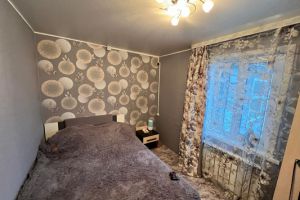 Продам дом 4-х комнатный с общей площадью 68.5м2, на улице Заводская ул, г. Рабочий посёлок навля, Брянская обл., Россия, агентство Интернет-партнер