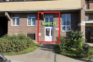 Продам торговое помещение с общей площадью 19м2, на улице Воронцовский б-р, г. Мурино, Ленинградская обл., Россия, агентство Интернет-партнер