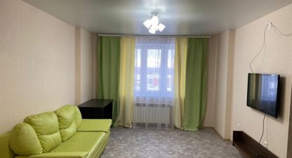 Сдам квартиру 3-х комнатную с общей площадью 80м2, 16/20 эт., на улице Ильгама шакирова пр-кт, Кировский район, г. Казань, Татарстан респ., Россия, агентство Интернет-партнер. Фотография №1