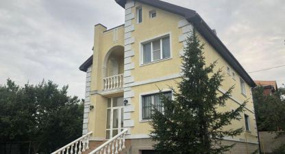 Продам дом 5-ти комнатный с общей площадью 300м2, на улице Межзвёздный бульвар, Прикубанский район, г. Ростов-на-Дону, Ростовская обл., Россия, агентство АН Эксперт. Фотография №1