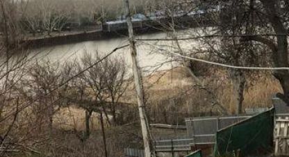 Купить дом 5-ти комнатную, 150 кв. м. Фотография №1 Продам дом 5-ти комнатный с общей площадью 150м2, на улице Набережная, Западный район, г. Ростов-на-Дону, Ростовская обл., Россия, агентство АН Эксперт. Фотография №1