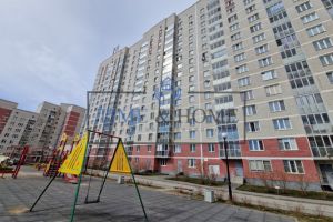 Продам комнату с общей площадью 18.4м2, 5/12 эт., на улице Евгения савкова ул, Широкая речка район, г. Екатеринбург, Свердловская обл., Россия, агентство Интернет-партнер