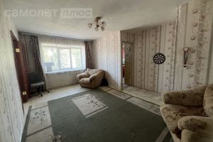 Продам квартиру 2-х комнатную с общей площадью 41.9м2, 2/5 эт., на улице Бограда ул, г. Черногорск, Хакасия респ., Россия, агентство Интернет-партнер