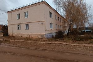 Продам квартиру 2-х комнатную с общей площадью 44м2, 2/2 эт., на улице Красная ул, г. Шаркан, Удмуртия респ., Россия, агентство Интернет-партнер