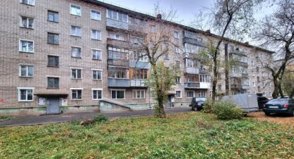 Продам квартиру 2-х комнатную с общей площадью 41м2, 4/5 эт., на улице Маклина ул, Ленинский район, г. Киров, Кировская обл., Россия, агентство ИА РОСНЕД. Фотография №1