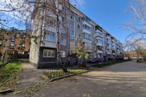 Продам квартиру 2-х комнатную с общей площадью 41м2, 5/5 эт., на улице Иосифа уткина ул, Октябрьский район, г. Иркутск, Иркутская обл., Россия, агентство Интернет-партнер