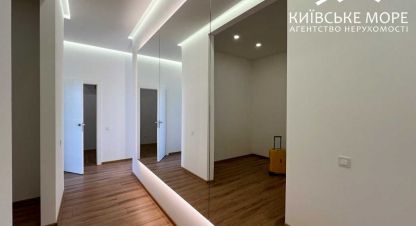 Купить квартиру 3-х комнатную, 98 кв. м., Украина, г. Киев. Фотография №8