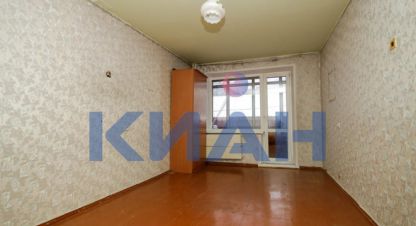 Продам квартиру 1 комнатную с общей площадью 34.6м2, 2/5 эт., на улице Гусарова ул, Октябрьский район, г. Красноярск, Красноярский край, Россия, агентство Интернет-партнер. Фотография №1