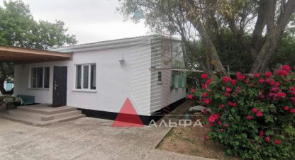 Купить 4-х комнатную дом на улице Первомайская г. Молочное. Фотография №4