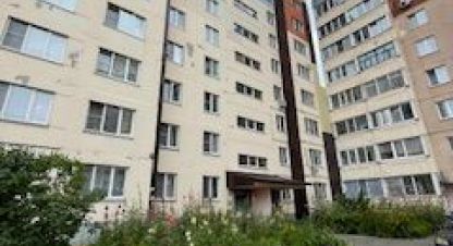 Продам квартиру 3-х комнатную с общей площадью 64.2м2, 1/10 эт., на улице 1 микро, Заозерный район, г. Курган, Курганская обл., Россия, агентство Домовой45. Фотография №1