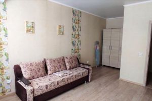 Сдам квартиру 1 комнатную с общей площадью 33м2, 3/5 эт., на улице Свердлова ул, г. Тюмень, Тюменская обл., Россия, агентство ОБЩЕСТВО С ОГРАНИЧЕННОЙ ОТВЕТСТВЕННОСТЬЮ "ДОМ24.РУ" 