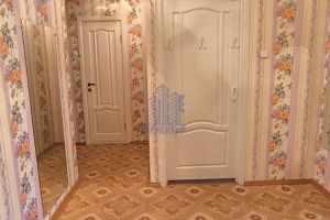 Продам квартиру 2-х комнатную с общей площадью 54.4м2, 2/5 эт., на улице Зелёный бульвар, г. Новочебоксарск, Чувашия респ., Россия, агентство Агентство недвижимости Ориентир