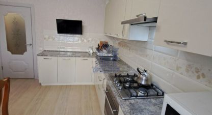 Купить 2-х комнатную квартиру в г. Чебоксары. Фотография №2