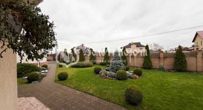 Купить дом 5-ти комнатную, 280 кв. м., Украина, г. Гнедин. Фотография №8