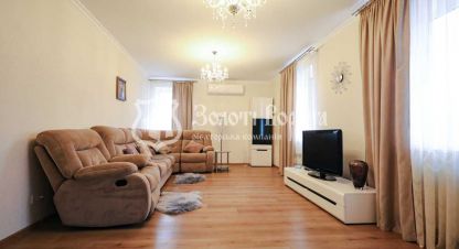 Купить дом 5-ти комнатную, 280 кв. м., Украина, г. Гнедин. Фотография №9