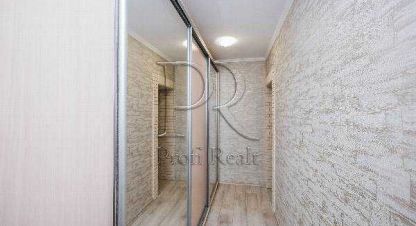 Купить квартиру 3-х комнатную, 88 кв. м., Украина, г. Софиевская Борщаговка . Фотография №9