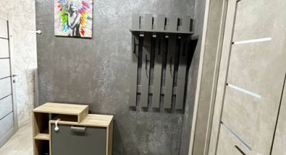 Купить 2-х комнатную квартиру на улице Мира пр-кт г. Усть-Илимск. Фотография №4