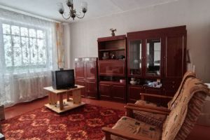 Продам квартиру 3-х комнатную с общей площадью 62.9м2, 3/5 эт., на улице Мира пр-кт, Правый берег район, г. Усть-Илимск, Иркутская обл., Россия, агентство Агентство Недвижимости "ЖФ-Илим"