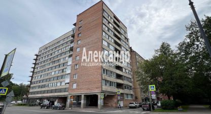 Продам квартиру 3-х комнатную с общей площадью 73.2м2, 5/10 эт., на улице Ленинградская выборкутузова, Выборгский район, г. Выборг, Ленинградская обл., Россия, агентство Александр-Недвижимость. Фотография №1