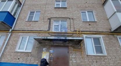 Продам квартиру 2-х комнатную с общей площадью 44.9м2, 3/5 эт., г. Канаш, Чувашия респ., Россия, агентство Агентство недвижимости Ориентир. Фотография №1