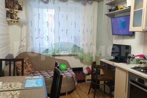 Продам квартиру 2-х комнатную с общей площадью 62м2, 2/9 эт., на улице Мира, г. Владимир, Владимирская обл., Россия, агентство ГорОбмен